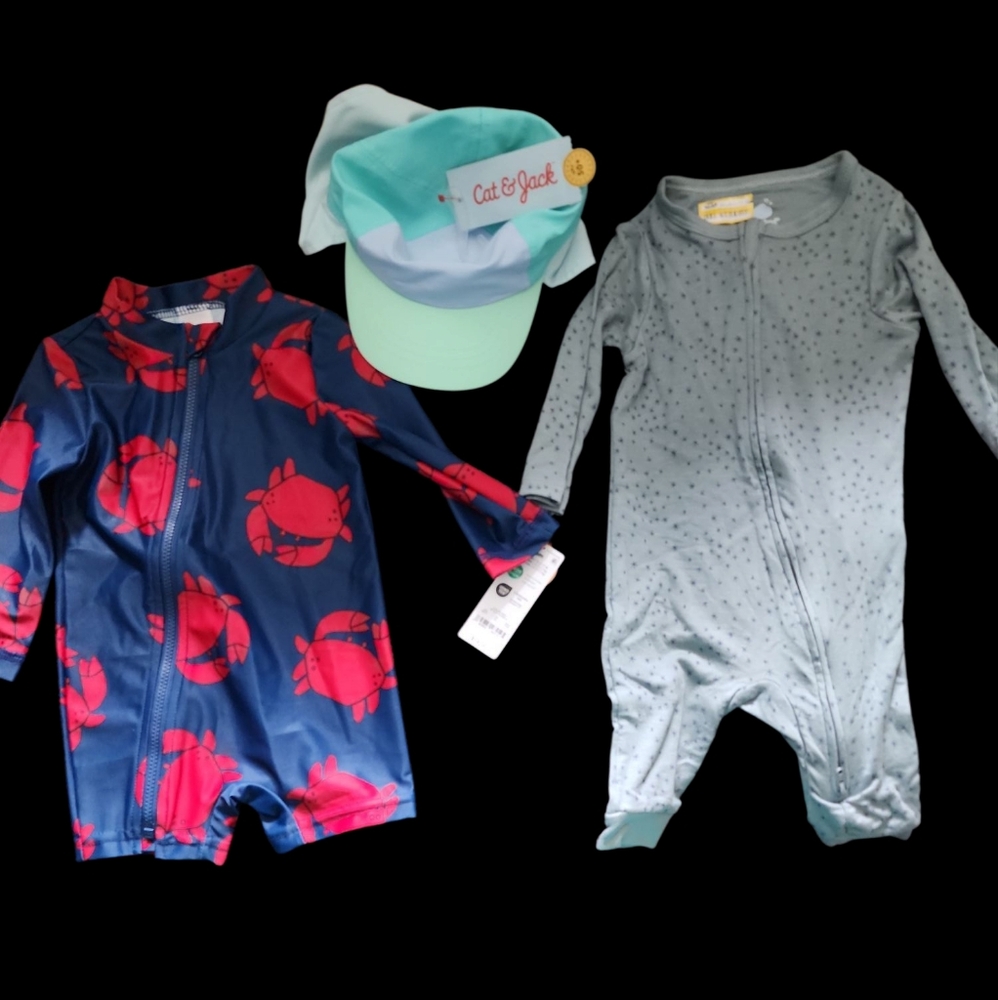 6 month Baby Boy Lot. Carter's Crab Swimsuit, 1 Sleeper, &1 Cat And Jack Sun Hat